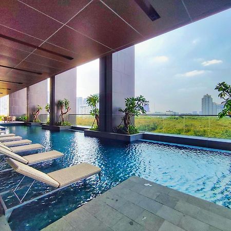 Апартаменты Brand New 2Br Apt Menara Jakarta, Jkt Inter Expo Экстерьер фото