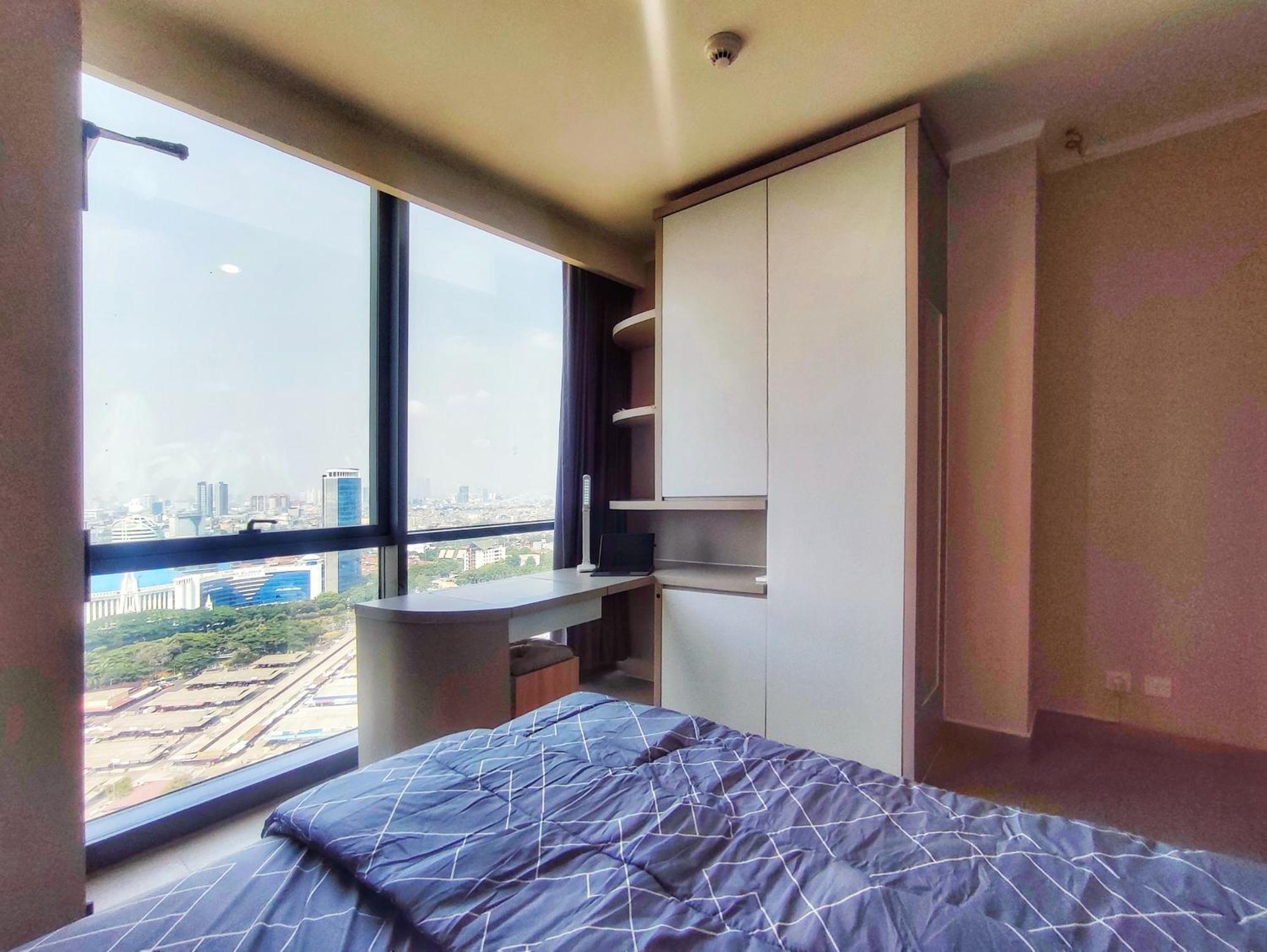 Апартаменты Brand New 2Br Apt Menara Jakarta, Jkt Inter Expo Экстерьер фото