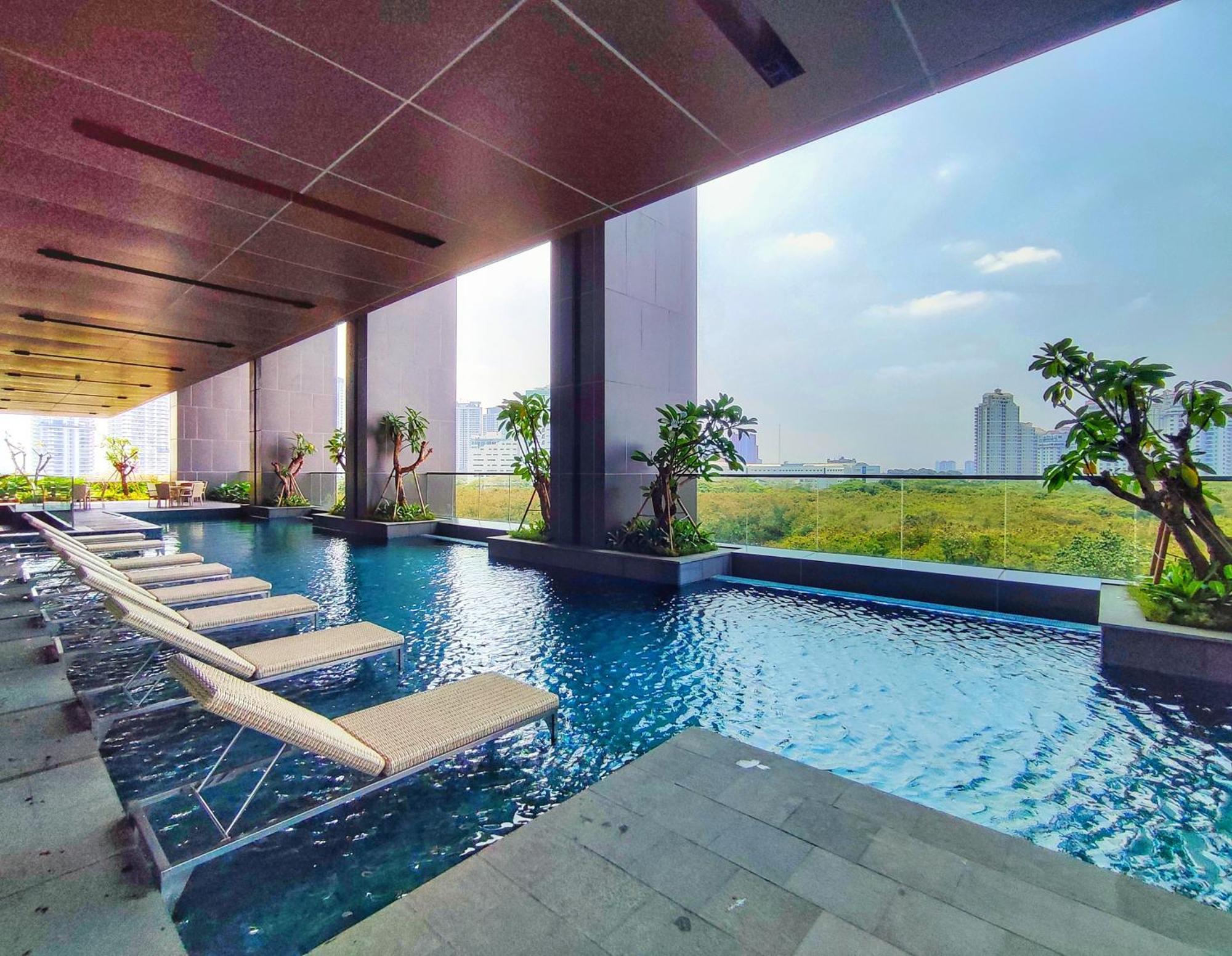 Апартаменты Brand New 2Br Apt Menara Jakarta, Jkt Inter Expo Экстерьер фото